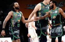  1974年在东南亚打自由搏击 